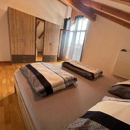 D&R Appartement Bei โรเซินไฮม์ ภายนอก รูปภาพ